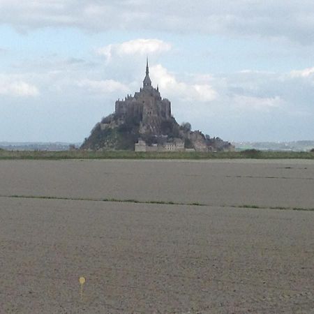 Chambres D'Hotes Dans La Baie Du Mt St Michel Carolles Εξωτερικό φωτογραφία