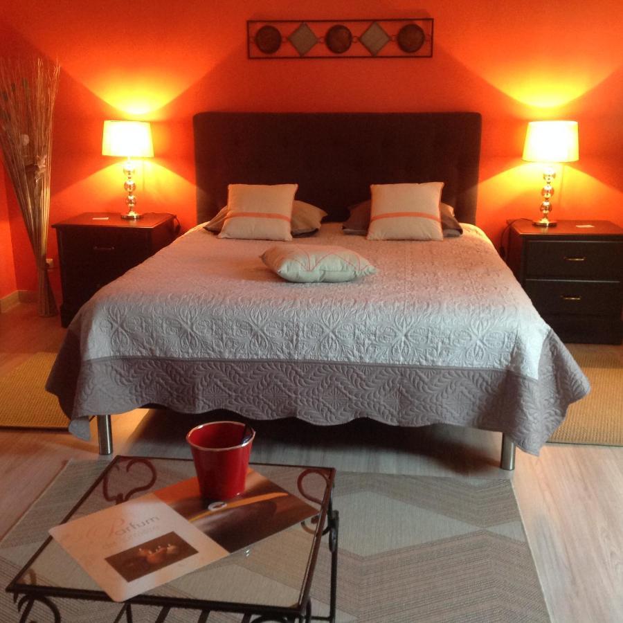 Chambres D'Hotes Dans La Baie Du Mt St Michel Carolles Εξωτερικό φωτογραφία